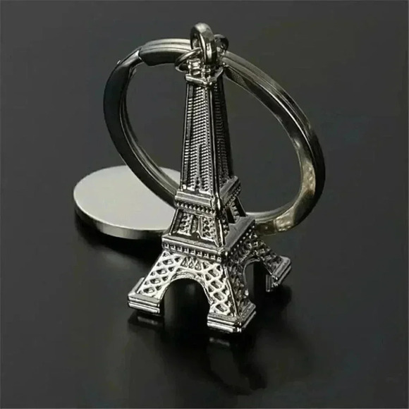 Eiffel Tower  France keychain - Picture 1 of 2